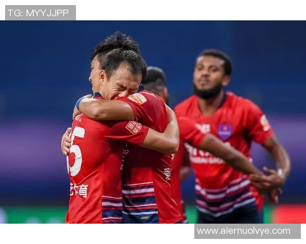 重庆足球队的速度之谜：如何在赛场上引领风骚